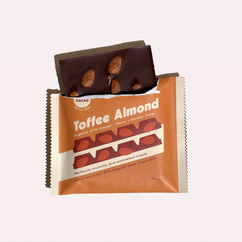 Chow Cacao Organic Fairtrade Chocolate Toffee Almond 60gm