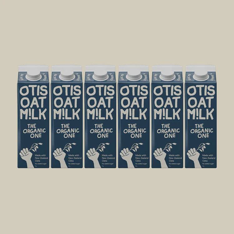 Otis Oat M!lk, the Organic one. ORGANIC MILK (6 X 1L)