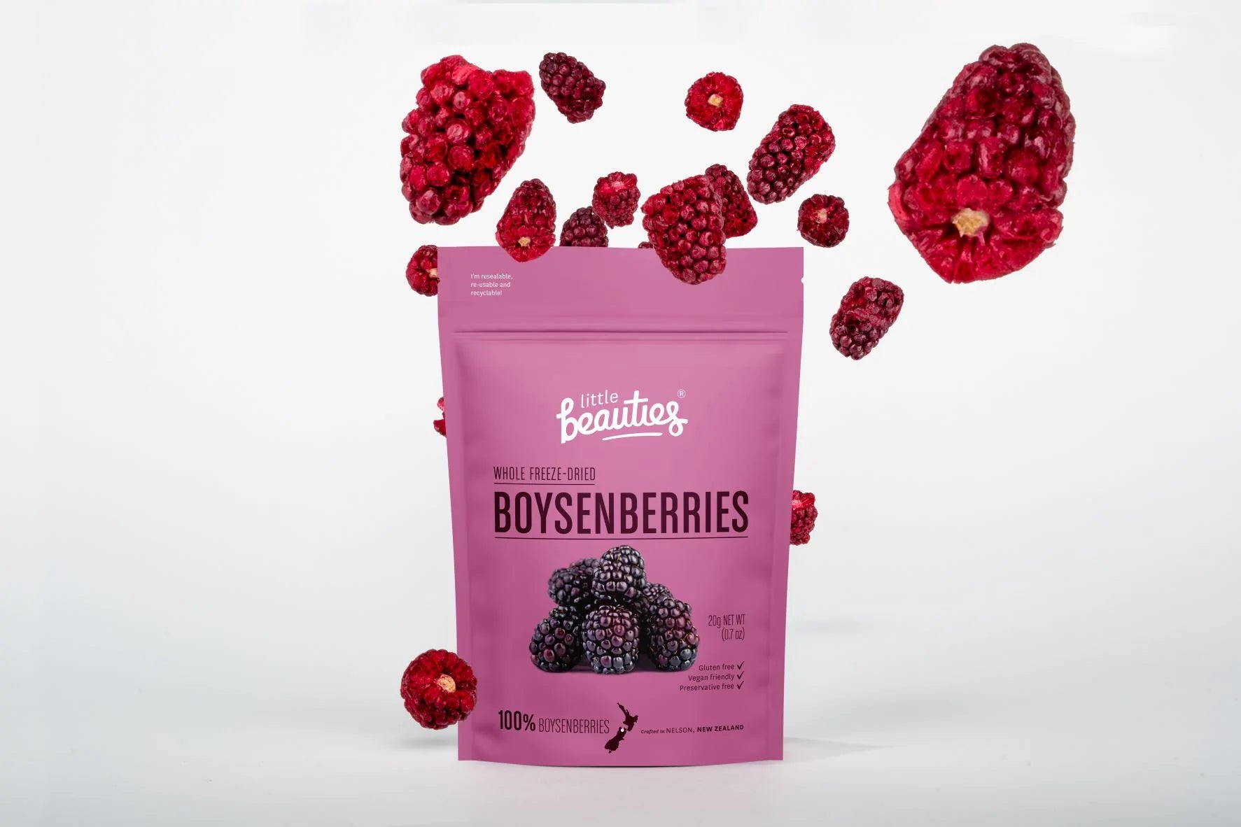 Little Beauties Crunchy Whole Nelson Boysenberries 20gm