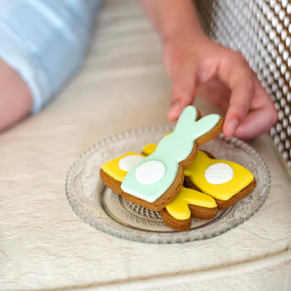 Molly Woppy Bunny Iced Gingerbread Yellow